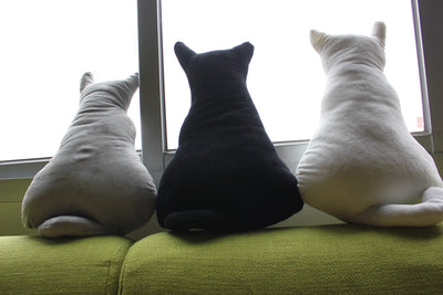Cat Back View Throw Pillow Decorative Sofa Couch Cushion 17.7"