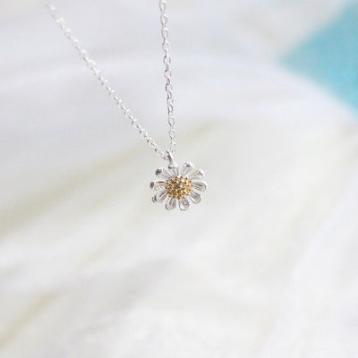 Daisy Gold Plating Bud Necklace