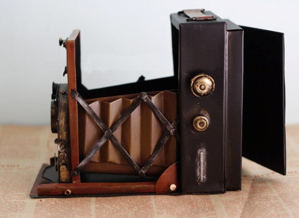 Handmade Antique Tin Model Camera-1910 England Newman